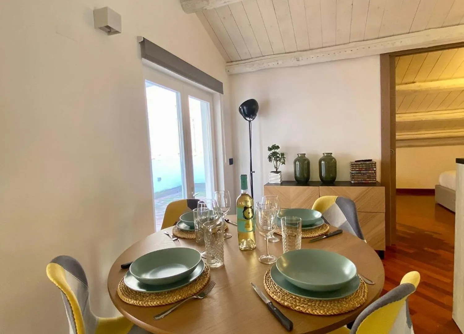Pensjonat Vicomillesuites Cagliari
