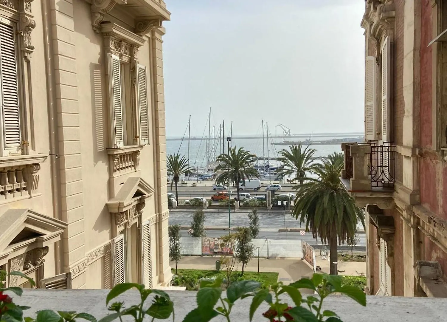 Vicomillesuites Cagliari 0*,
