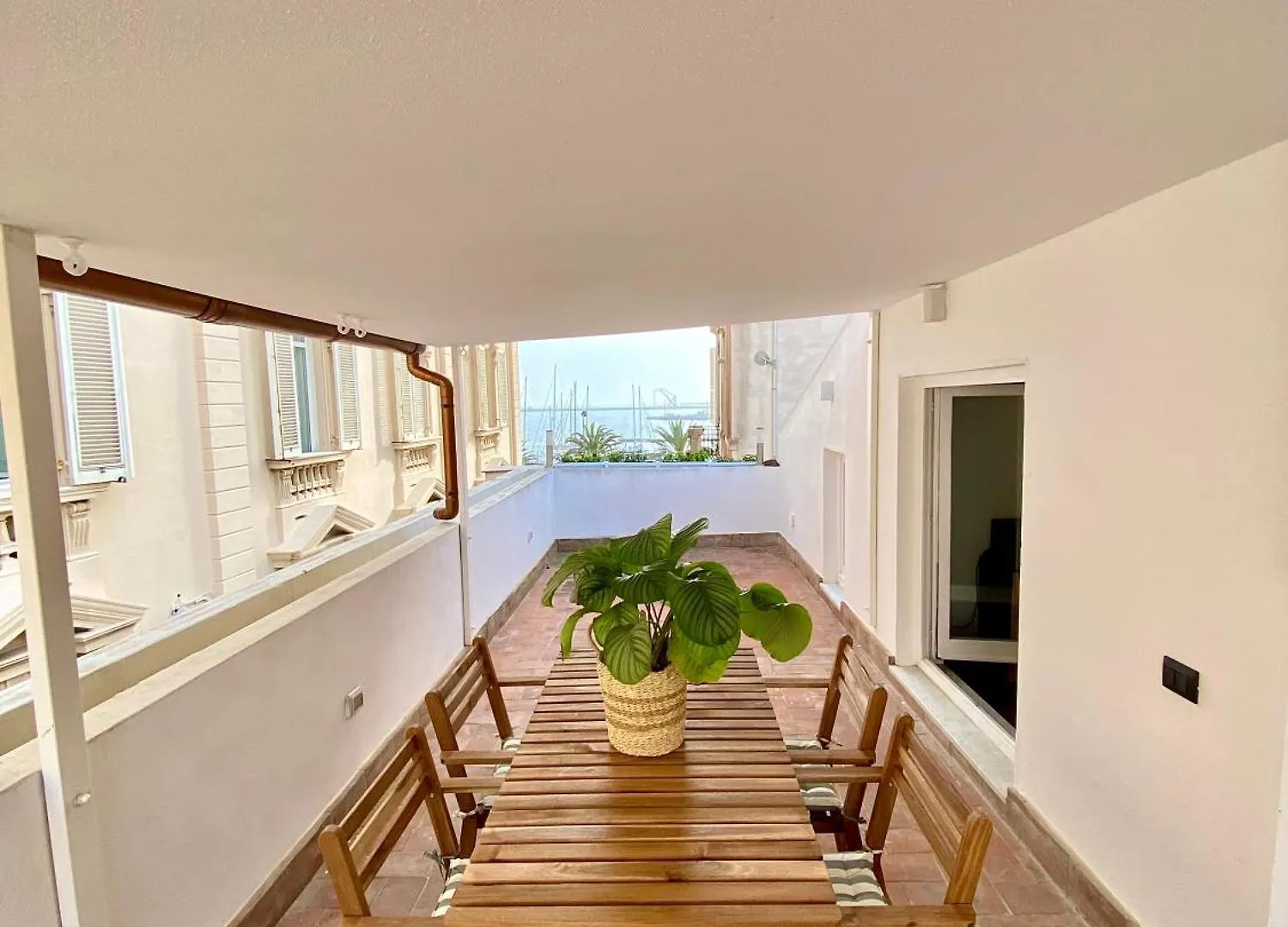Vicomillesuites Cagliari 0*,
